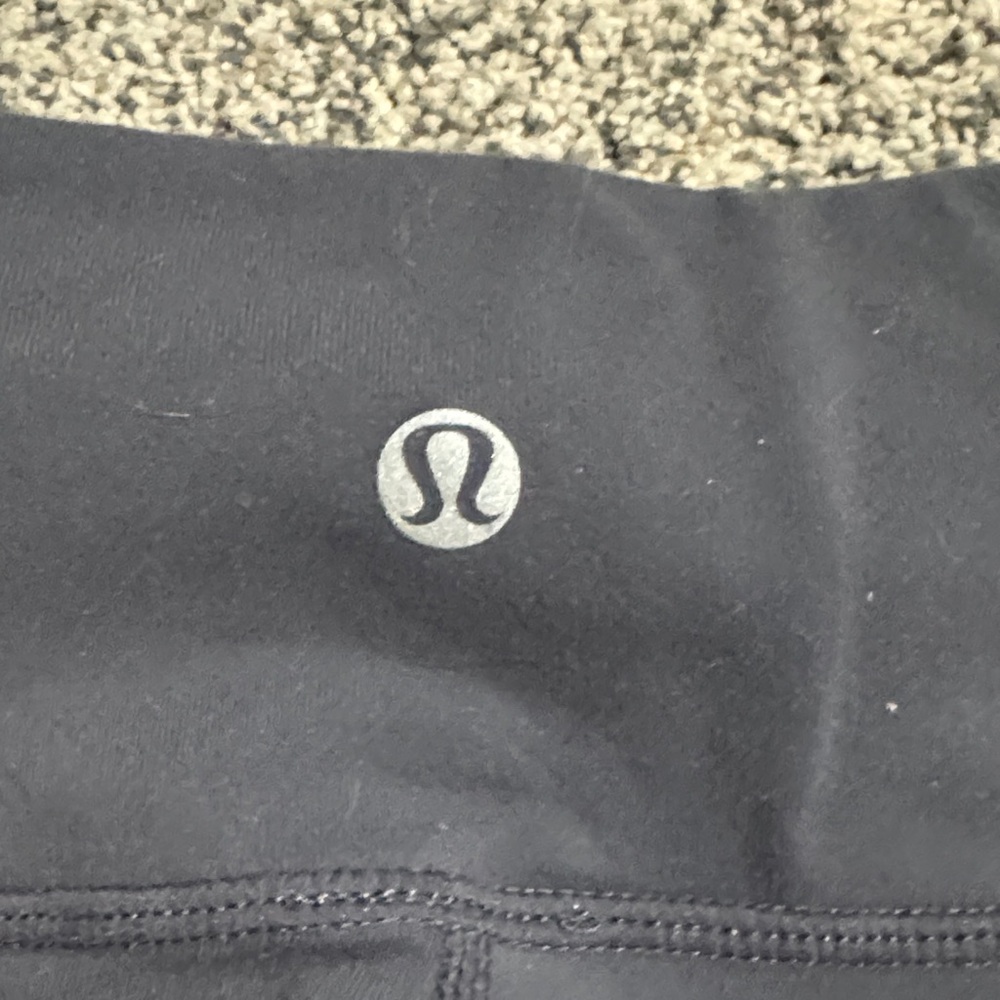 Stylish Gray Leggings - Picture 5 of 6